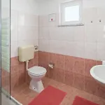 דירה Family-friendly With Swimming Pool Valkarin, - 24238 *