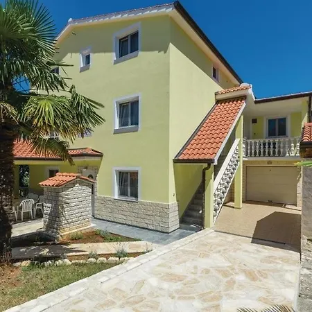 Apartament Family-friendly With Swimming Pool Valkarin, - 24238 *