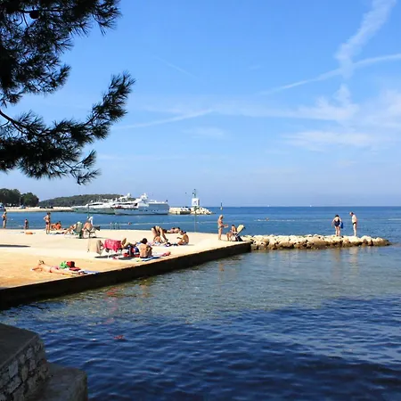 Apartment Family-friendly With Swimming Pool Valkarin, - 24238 *