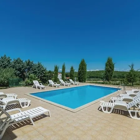 Family-friendly With Swimming Pool Valkarin, - 24238
