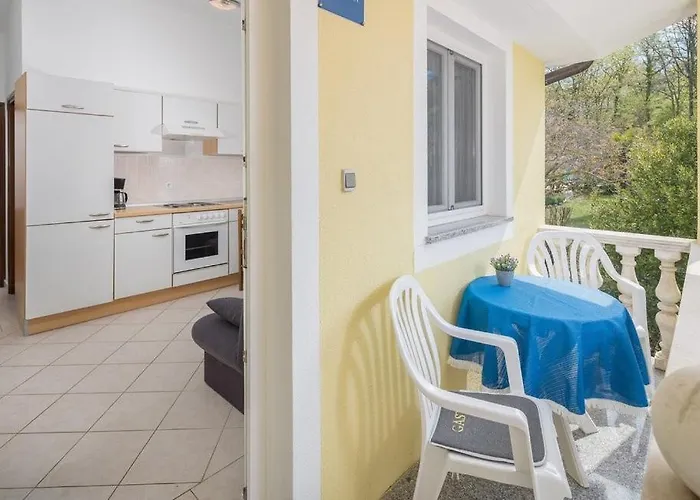 Apartment Family-friendly With Swimming Pool Valkarin, - 24238 *